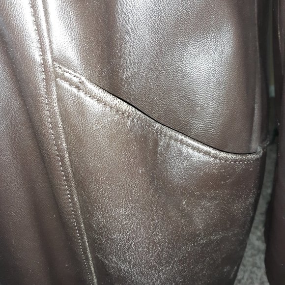 DANIER SZE L Brown 💯  leather coat🎉🎉Host Pick 1/8/25🎉🎉 - Picture 10 of 16